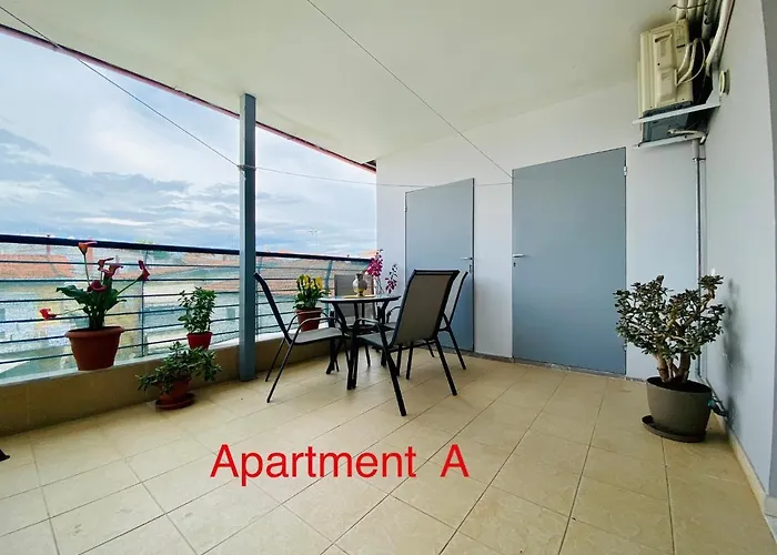 Side Sea View Apartment