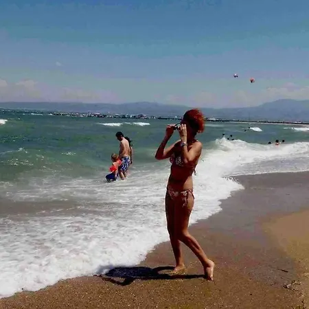 Side Sea View アパート ネオイ・エピヴァタイ