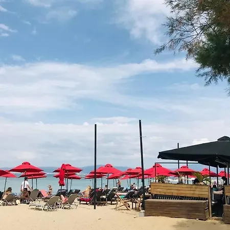 Side Sea View アパート ネオイ・エピヴァタイ