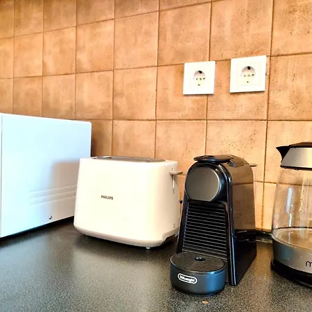 Side Sea View Néoi Epivátai